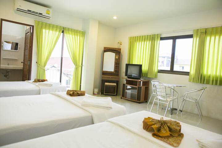 Room 20 of 42