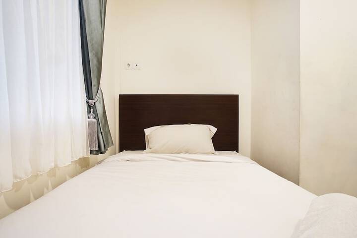 Room 18 of 49
