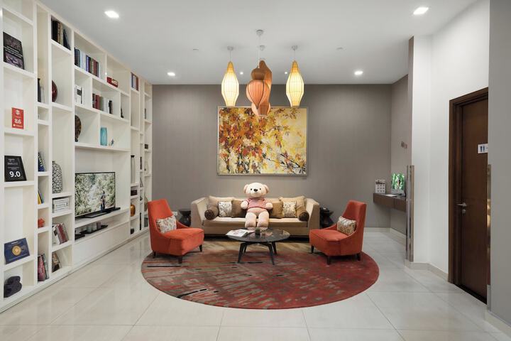 Guest Lobby