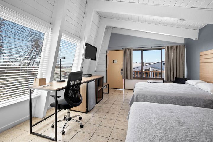 Room 11 of 39