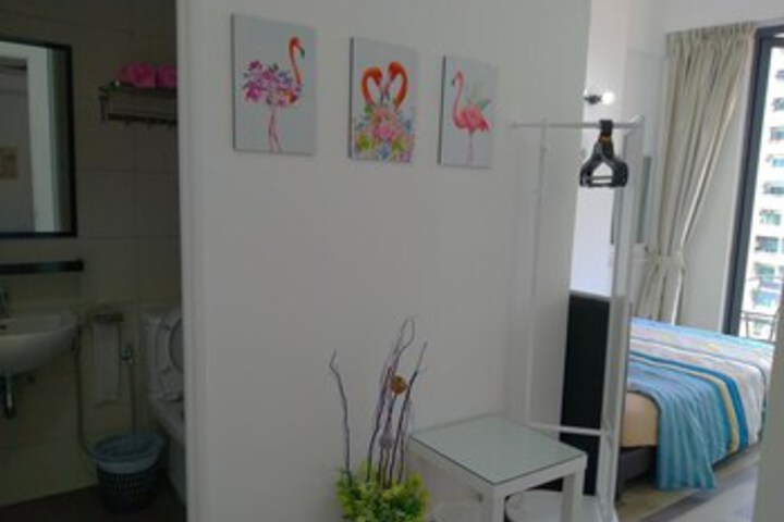 Room 26 of 30