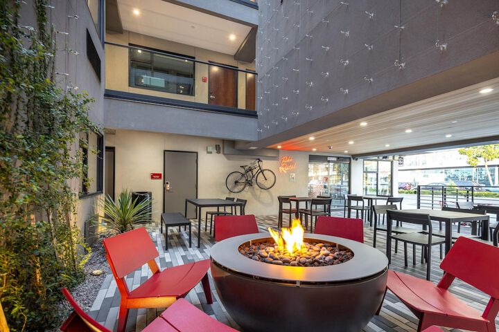 Hotel 142 of 149