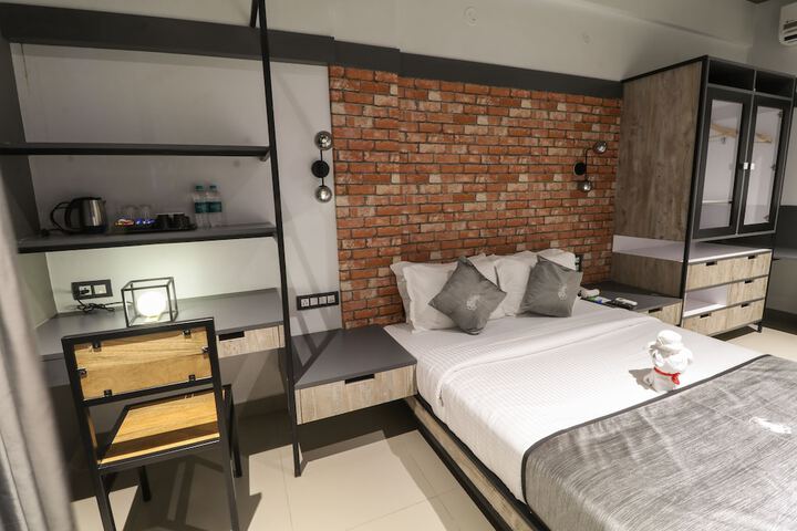 Room 21 of 41