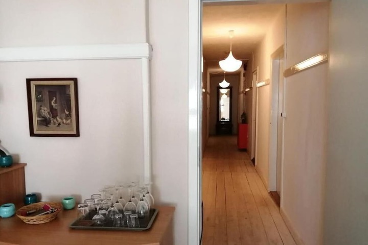 Room 17 of 30