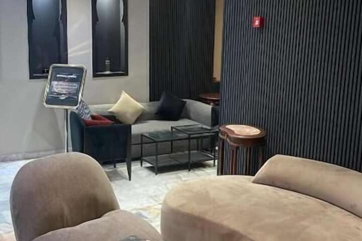 Hotel Interior 4 of 48