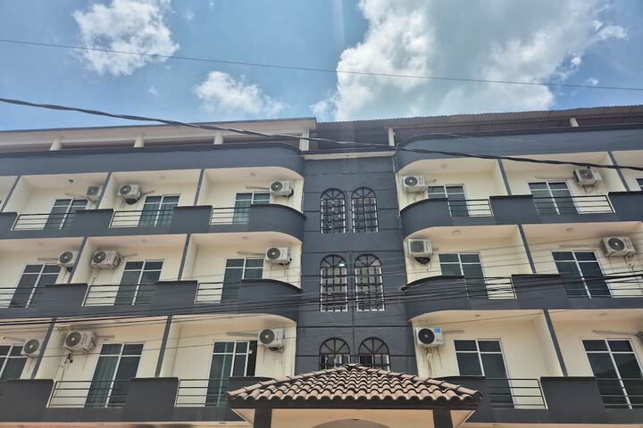 Hotel 16 of 16