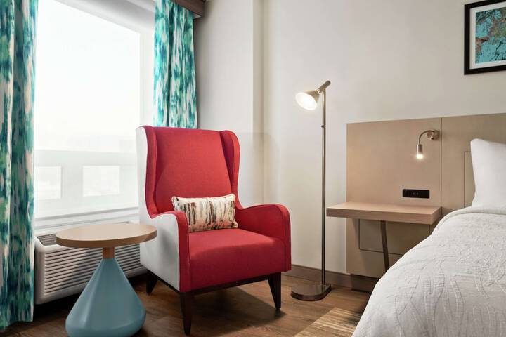 Room 8 of 53