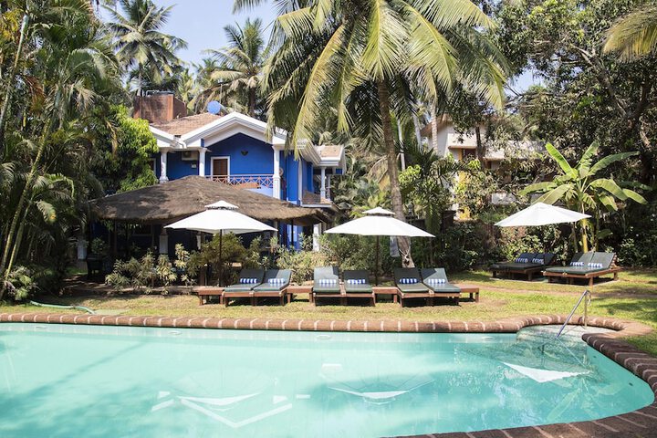 Hero Image 1 of 162