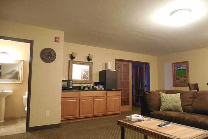 Room 3 of 20
