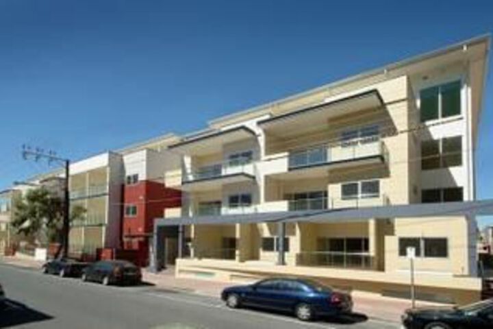 Hotel 5 of 7