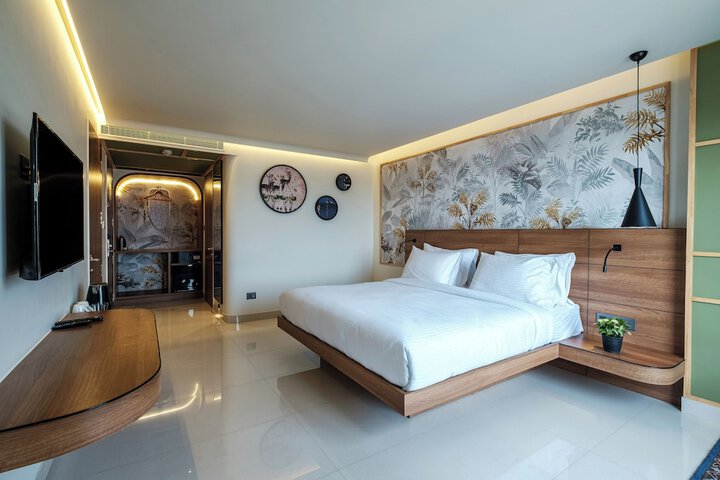 Room 62 of 141