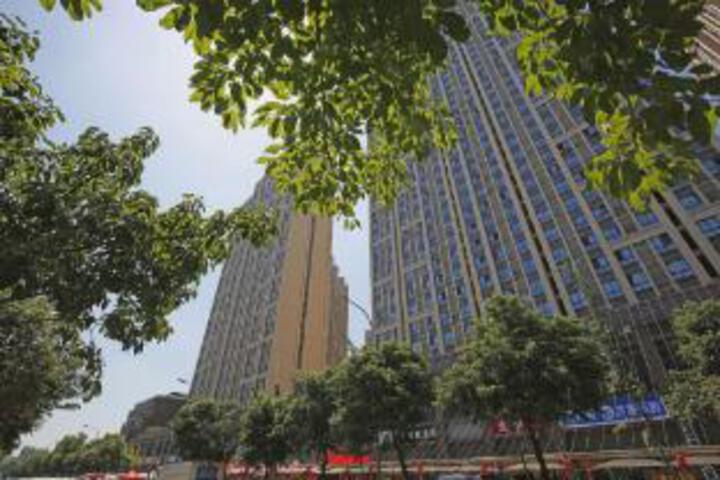 Chengdu is like a hotel