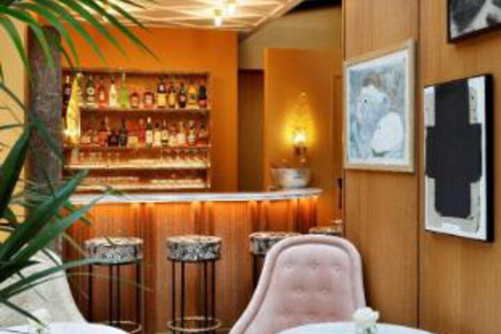 Hotel Interior 10 of 23