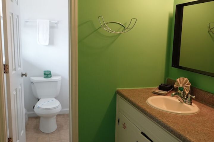 Room 183 of 282