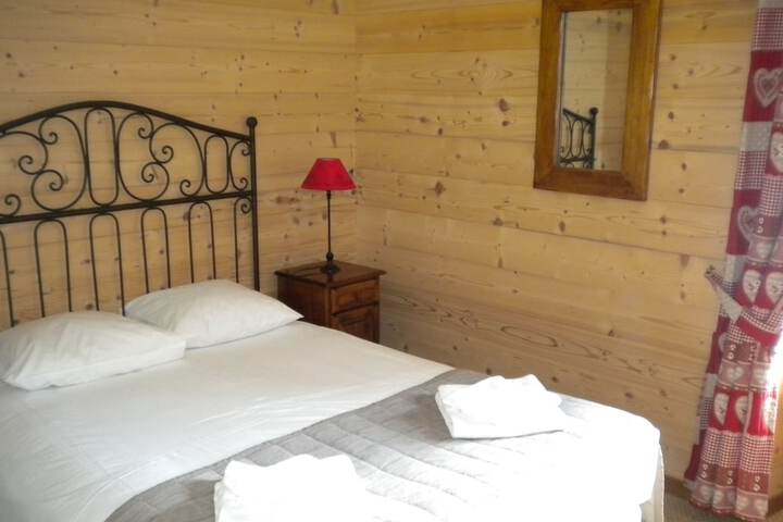 Room 5 of 45