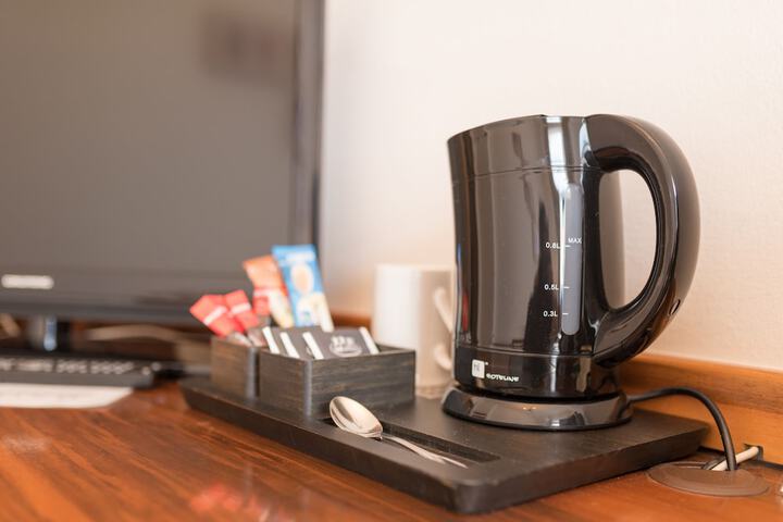Breakfast/Coffee Service 24 of 51
