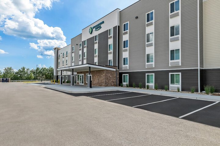 Hotel 66 of 71