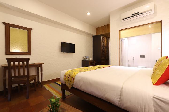 Room 12 of 86