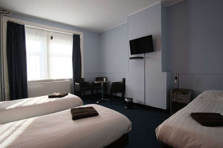 Room 57 of 82