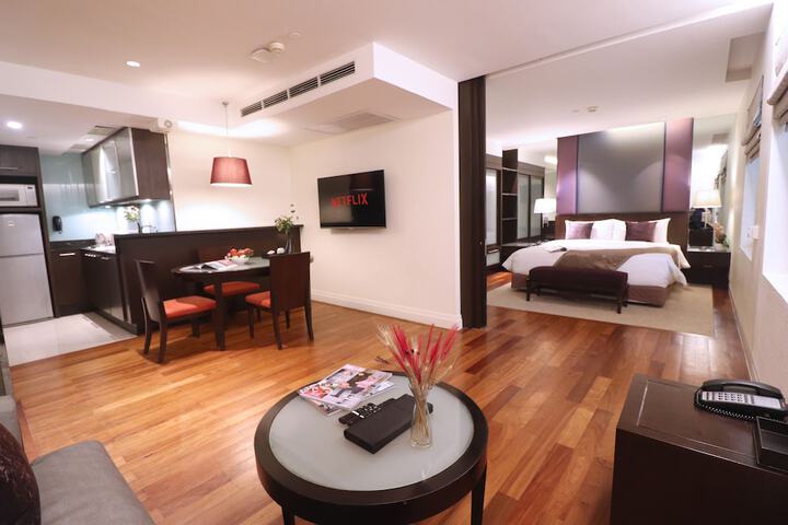 Room 5 of 131