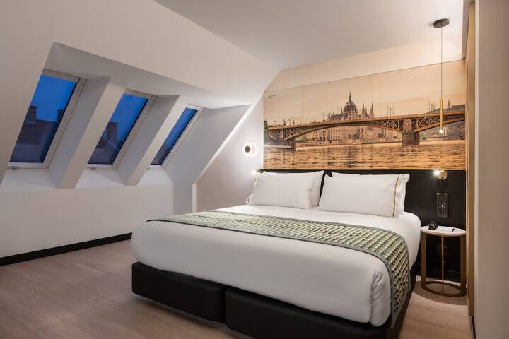 Room 20 of 75