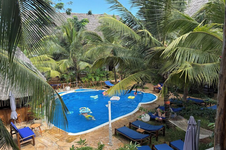 Pool 50 of 70