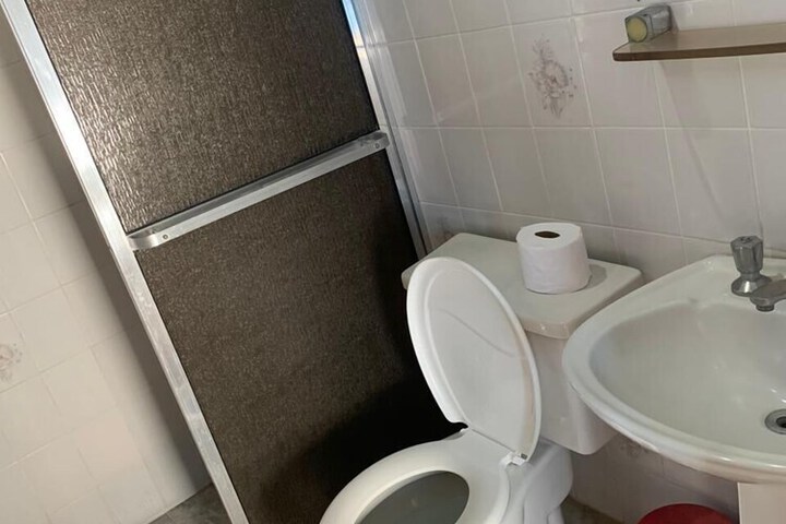 Room 18 of 31