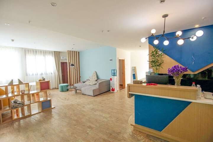Hotel Interior 4 of 15