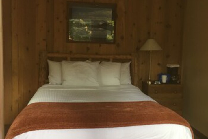 Room 22 of 279