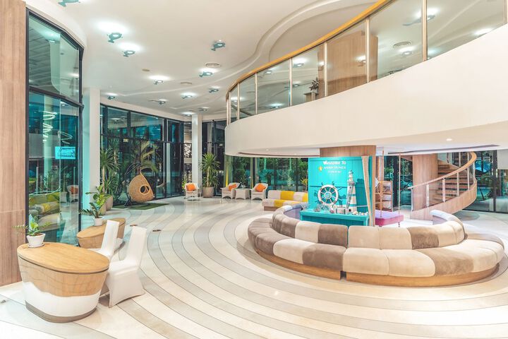 Hotel Interior 7 of 272