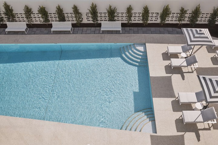 Pool 37 of 72