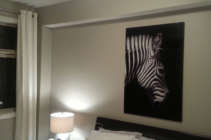 Room 25 of 82