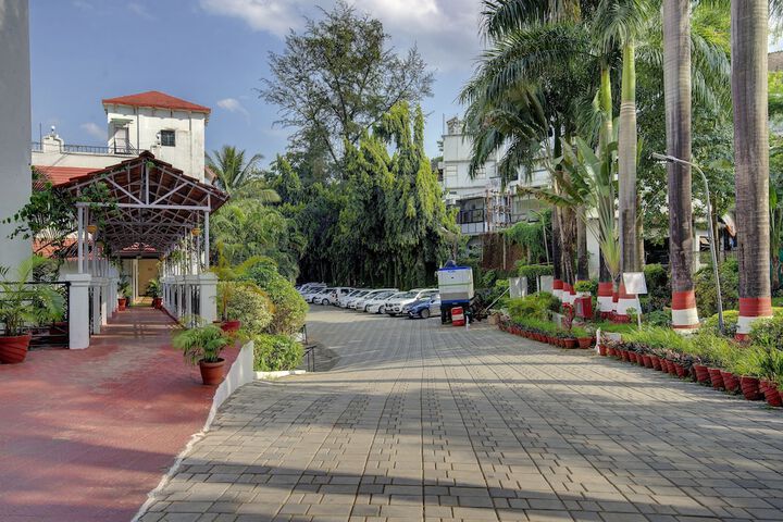 Hotel 74 of 82