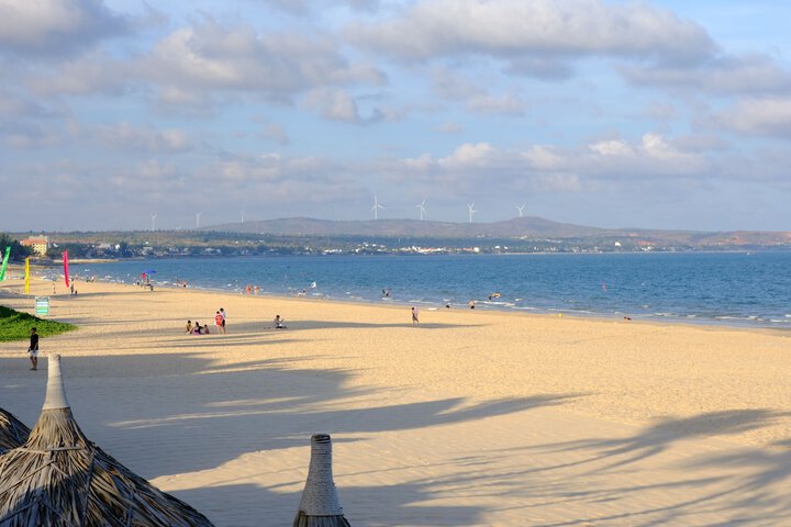 Beach 213 of 252