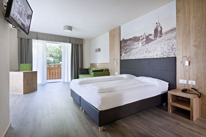Room 21 of 105