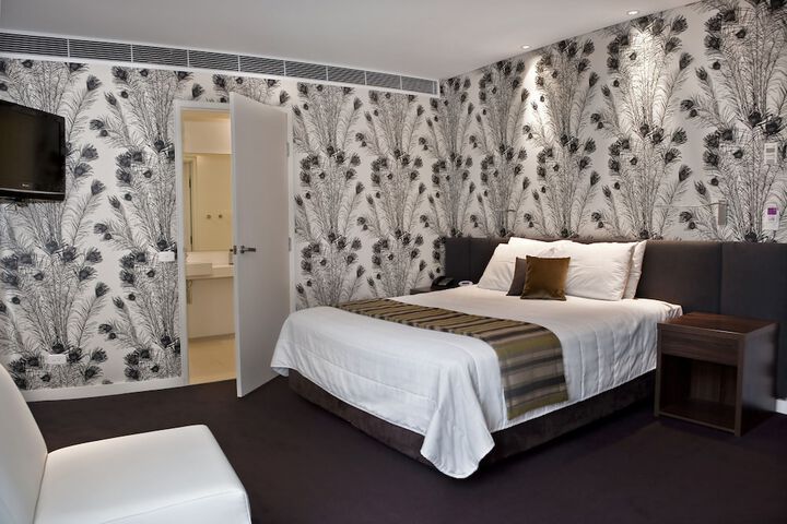 Room 12 of 69