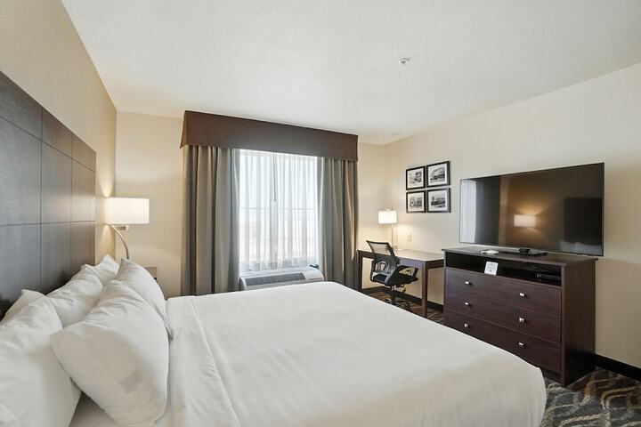 Room 44 of 109