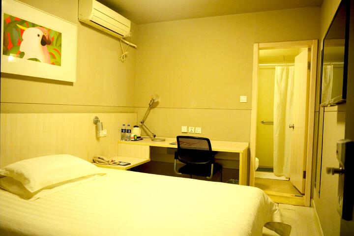 Guest Suite