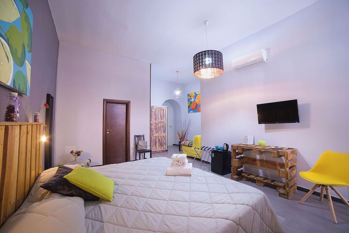 Room 86 of 309