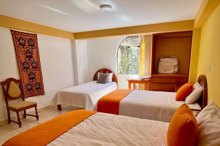 Room 2 of 13