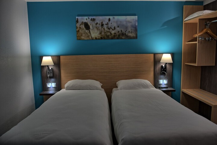 Room 14 of 70