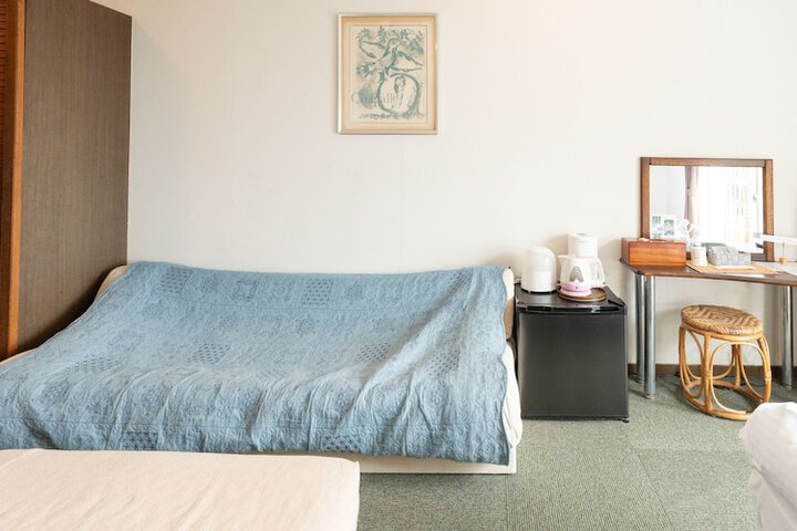 Room 14 of 51