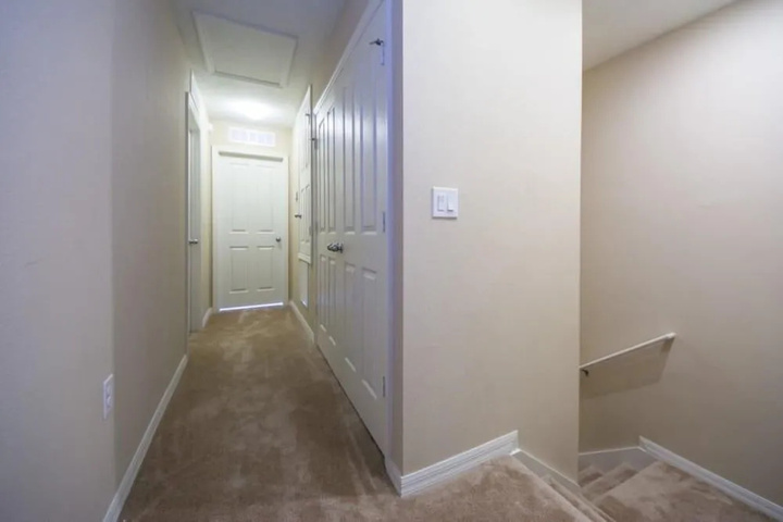 Room 14 of 23