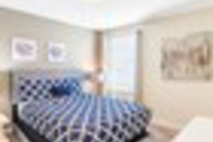 Room 26 of 216