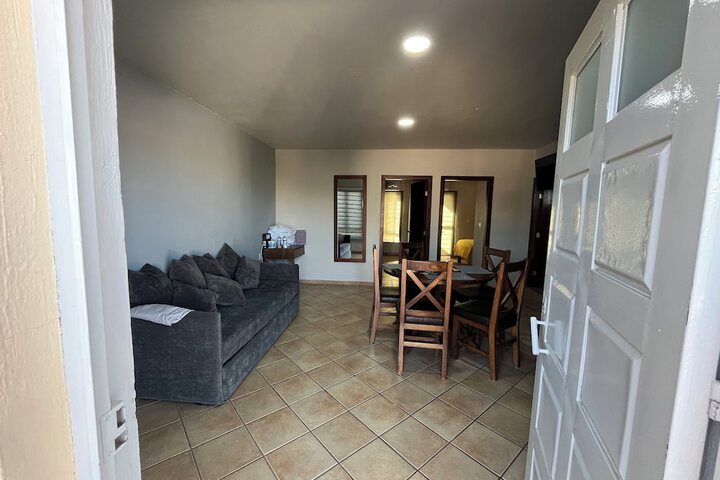 Room 14 of 32