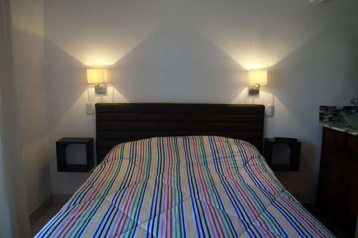 Room 6 of 31