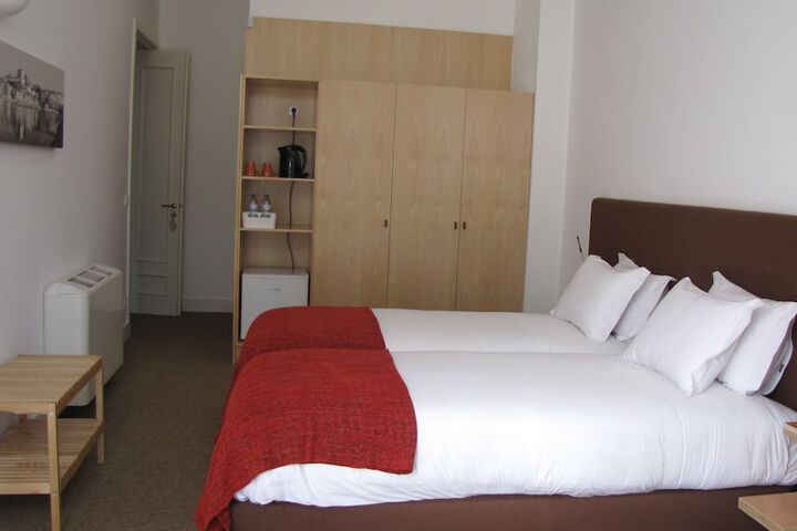 Room 9 of 53