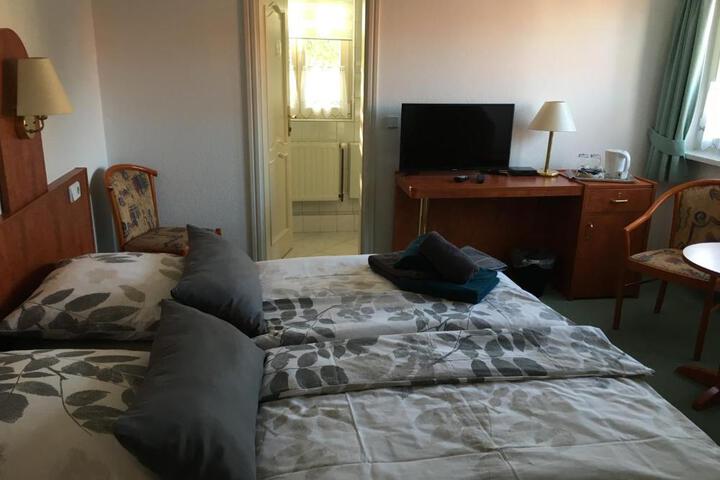 Photo 8