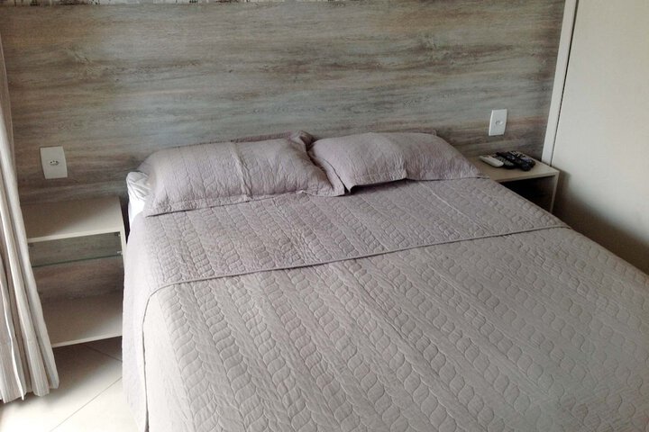 Room 3 of 60