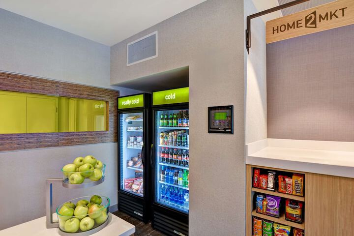 Snack bar
